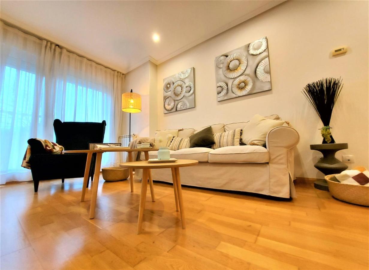 Апартаменты La Casa De Cristina Y Nerea - Рибадеселья Экстерьер фото